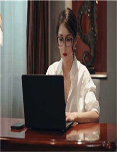 《查理》