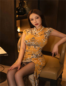 《坠入爱河》